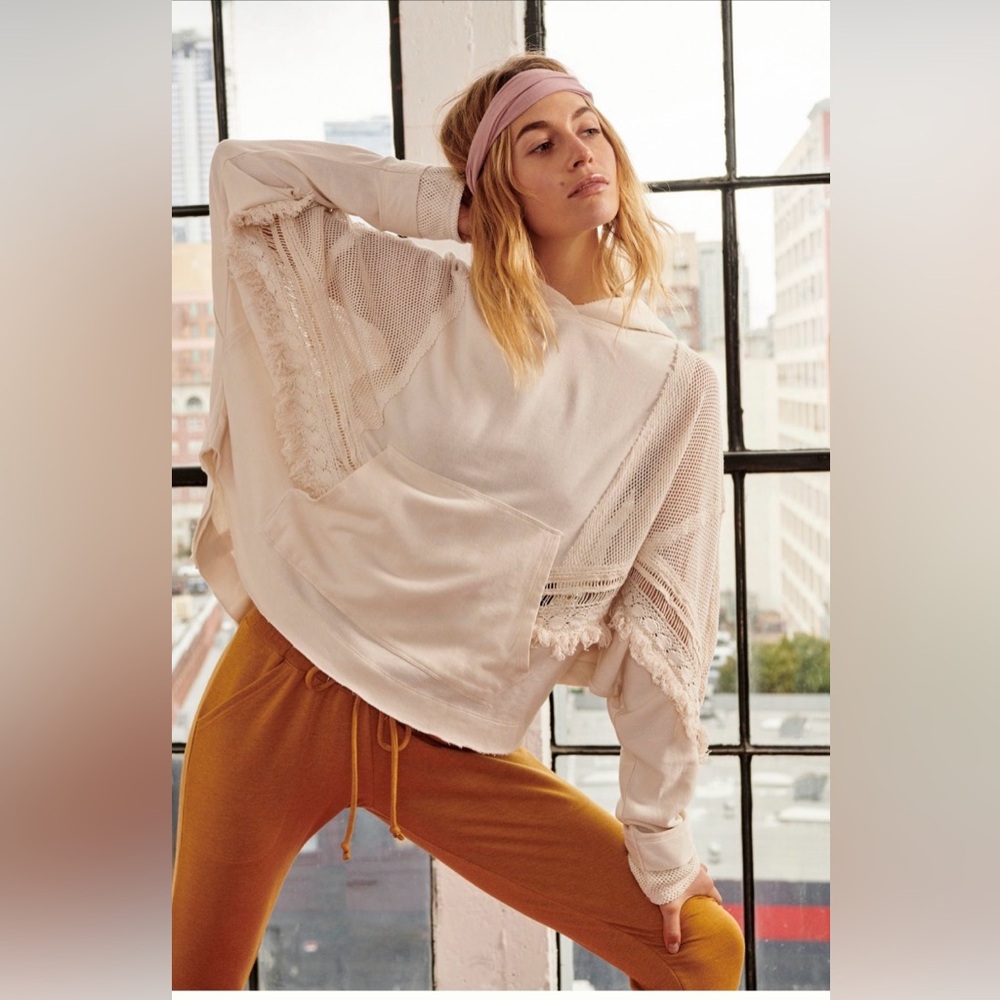 Free People Cream Lace-Trim Pullover